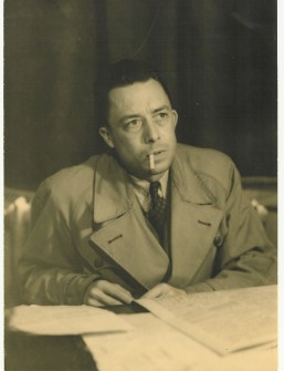 Albert_Camus2