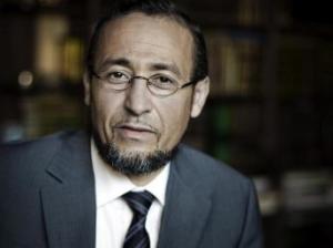 images.duckduckgo.com