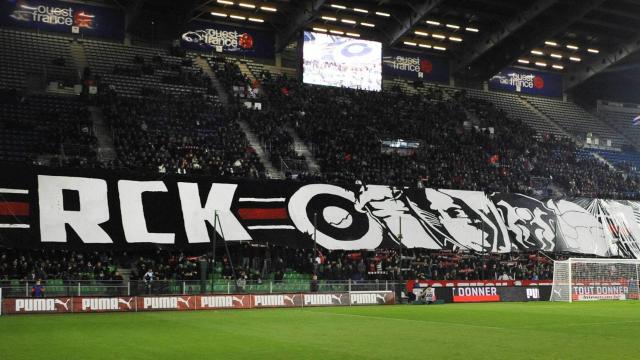 Stade Rennes Ultras Ultras : une contre-société dans les tribunes du stade de football – Le ...