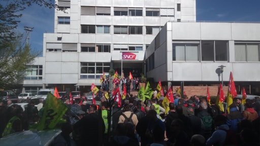 29792066_1660130874075976_6393333247031377920_n